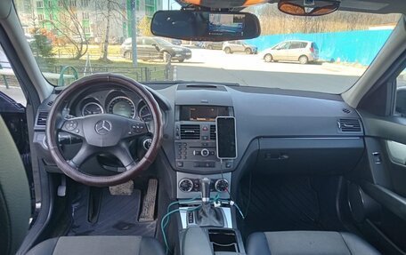 Mercedes-Benz C-Класс, 2009 год, 1 000 000 рублей, 17 фотография