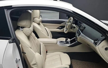 BMW 4 серия, 2022 год, 4 000 000 рублей, 11 фотография