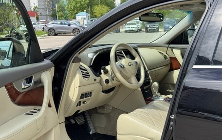 Infiniti QX70, 2014 год, 2 690 000 рублей, 8 фотография