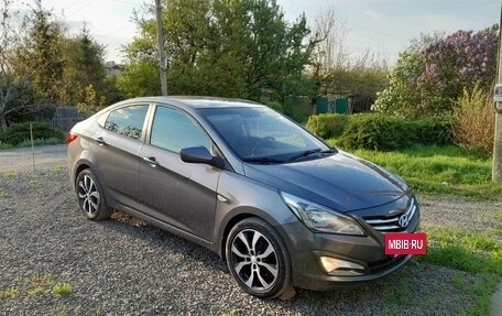 Hyundai Solaris II рестайлинг, 2016 год, 950 000 рублей, 4 фотография