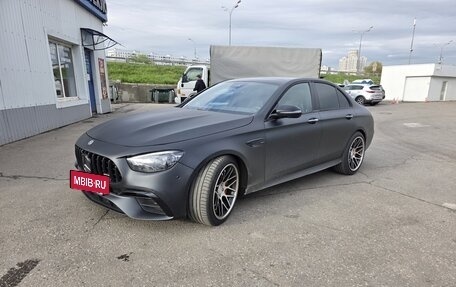 Mercedes-Benz E-Класс AMG, 2018 год, 6 200 000 рублей, 2 фотография