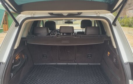 Volkswagen Touareg III, 2015 год, 3 000 000 рублей, 4 фотография