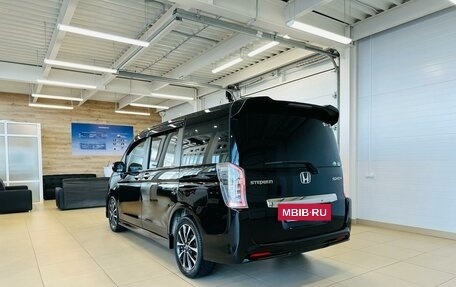 Honda Stepwgn IV, 2013 год, 1 699 000 рублей, 4 фотография