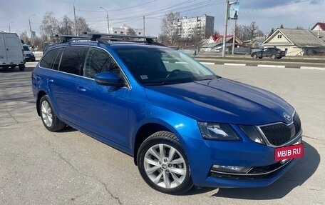 Skoda Octavia, 2019 год, 2 050 000 рублей, 2 фотография