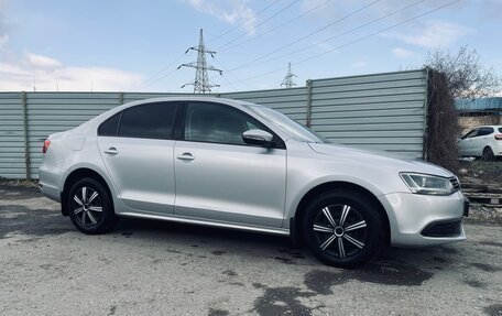 Volkswagen Jetta VI, 2013 год, 1 120 000 рублей, 5 фотография