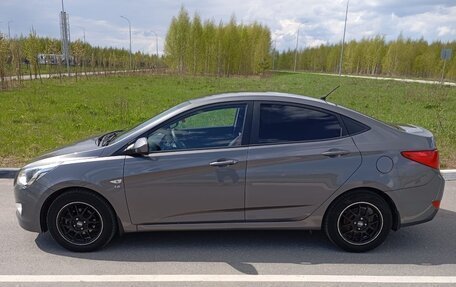 Hyundai Solaris II рестайлинг, 2016 год, 1 300 000 рублей, 2 фотография