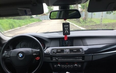 BMW 5 серия, 2010 год, 1 650 000 рублей, 6 фотография