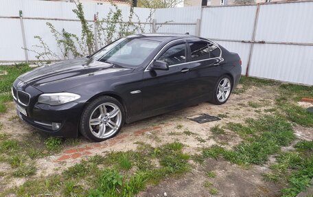 BMW 5 серия, 2010 год, 1 650 000 рублей, 28 фотография