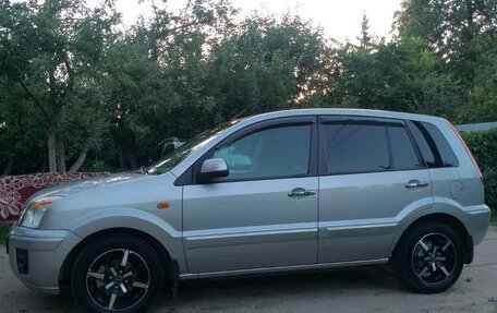 Ford Fusion I, 2011 год, 860 000 рублей, 2 фотография