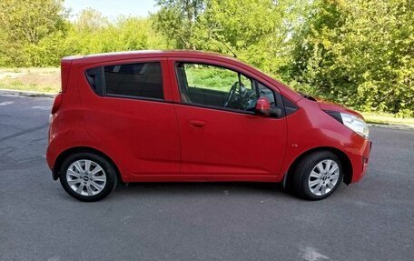 Chevrolet Spark III, 2013 год, 850 000 рублей, 3 фотография