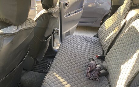 Mitsubishi Colt VI рестайлинг, 2003 год, 330 000 рублей, 7 фотография