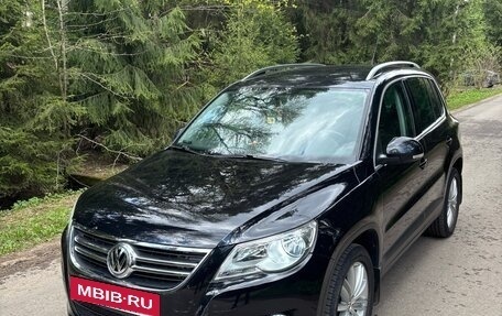 Volkswagen Tiguan I, 2010 год, 1 230 000 рублей, 5 фотография