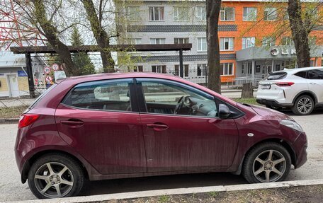 Mazda 2 III, 2011 год, 770 000 рублей, 2 фотография