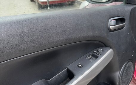 Mazda 2 III, 2011 год, 770 000 рублей, 12 фотография