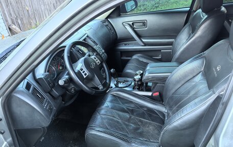 Infiniti FX I, 2003 год, 635 000 рублей, 12 фотография