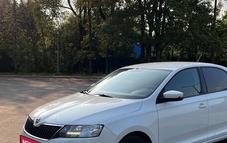 Skoda Rapid I, 2018 год, 1 300 000 рублей, 1 фотография