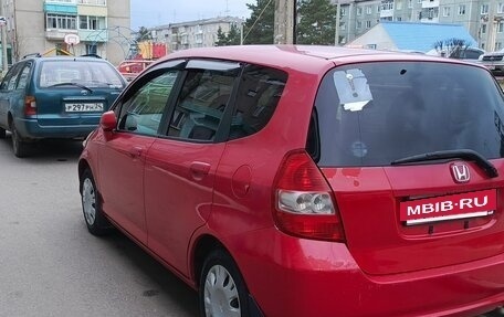 Honda Fit III, 2002 год, 420 000 рублей, 2 фотография