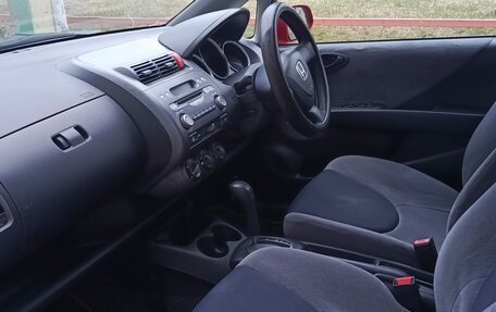 Honda Fit III, 2002 год, 420 000 рублей, 8 фотография