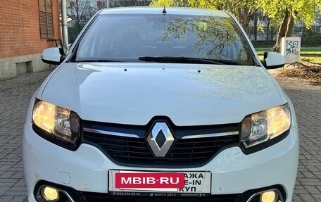 Renault Logan II, 2014 год, 500 000 рублей, 2 фотография