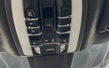 Porsche Macan I рестайлинг, 2018 год, 3 650 000 рублей, 28 фотография