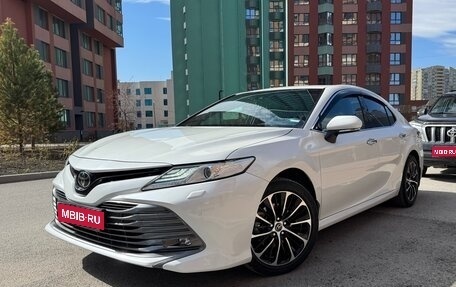 Toyota Camry, 2020 год, 3 150 000 рублей, 1 фотография