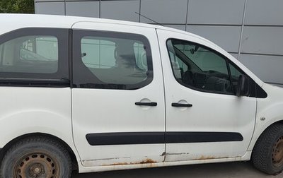 Peugeot Partner II рестайлинг 2, 2011 год, 450 000 рублей, 1 фотография