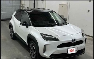 Toyota Yaris Cross, 2021 год, 2 250 000 рублей, 1 фотография