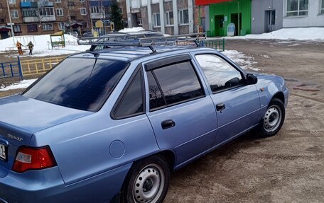 Daewoo Nexia I рестайлинг, 2009 год, 400 000 рублей, 2 фотография