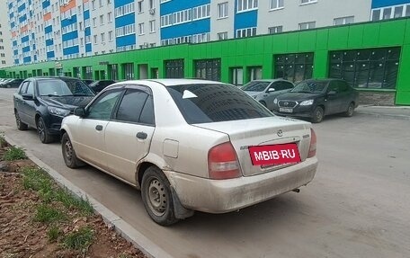 Mazda Familia, 1999 год, 200 000 рублей, 2 фотография