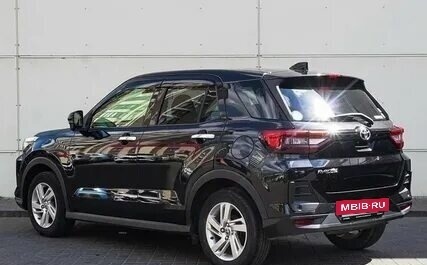Toyota Raize I, 2021 год, 2 200 000 рублей, 2 фотография