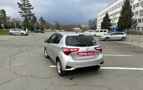Toyota Vitz, 2017 год, 855 000 рублей, 4 фотография