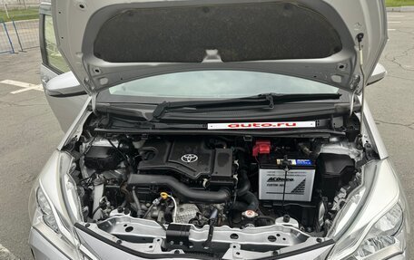 Toyota Vitz, 2017 год, 855 000 рублей, 11 фотография