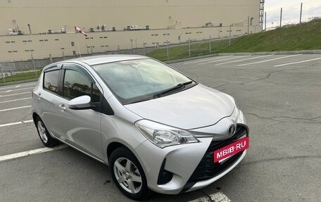 Toyota Vitz, 2017 год, 855 000 рублей, 7 фотография