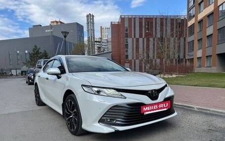Toyota Camry, 2020 год, 3 150 000 рублей, 3 фотография
