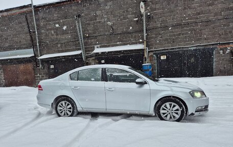 Volkswagen Passat B7, 2011 год, 950 000 рублей, 8 фотография