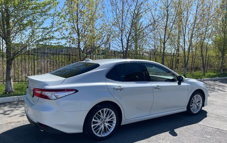 Toyota Camry, 2019 год, 3 200 000 рублей, 4 фотография