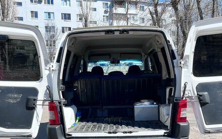 Peugeot Partner II рестайлинг 2, 2011 год, 630 000 рублей, 7 фотография