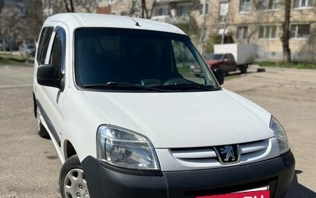 Peugeot Partner II рестайлинг 2, 2011 год, 630 000 рублей, 23 фотография