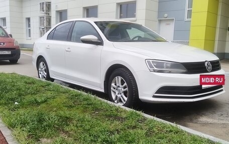 Volkswagen Jetta VI, 2015 год, 1 130 000 рублей, 2 фотография