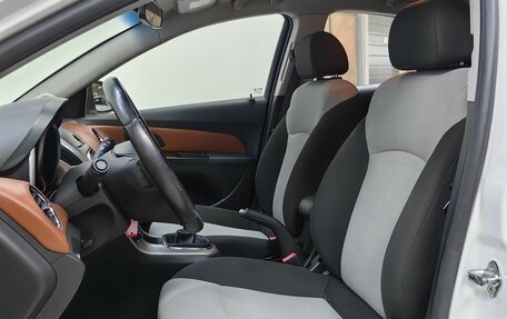 Chevrolet Cruze II, 2014 год, 658 000 рублей, 6 фотография
