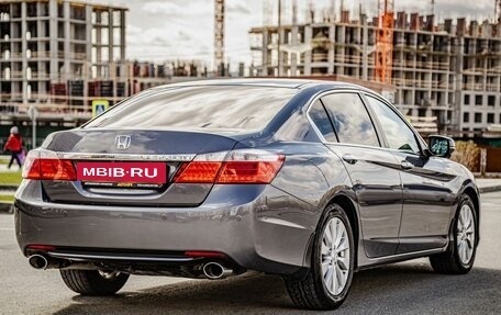Honda Accord IX рестайлинг, 2013 год, 1 785 000 рублей, 10 фотография