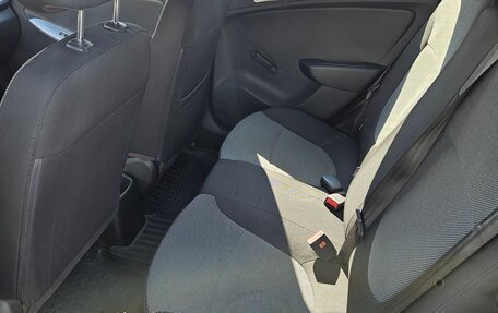Hyundai Solaris II рестайлинг, 2012 год, 650 000 рублей, 6 фотография
