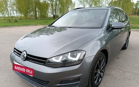 Volkswagen Golf VII, 2017 год, 1 550 000 рублей, 2 фотография