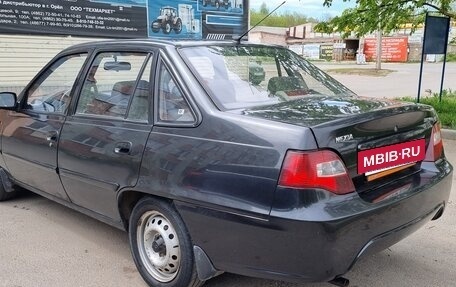 Daewoo Nexia I рестайлинг, 2013 год, 285 000 рублей, 3 фотография
