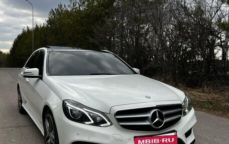 Mercedes-Benz E-Класс, 2014 год, 2 600 000 рублей, 4 фотография