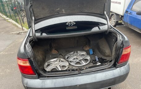 Nissan Almera, 2004 год, 175 000 рублей, 8 фотография