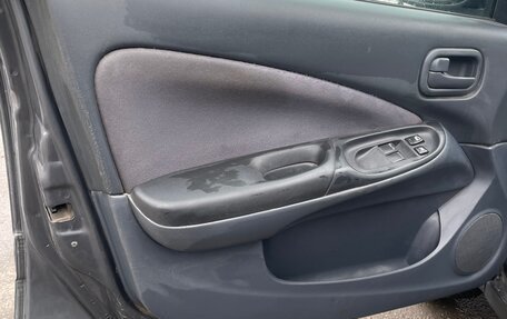 Nissan Almera, 2004 год, 175 000 рублей, 10 фотография