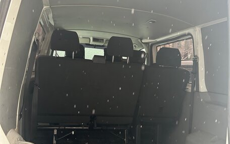 Volkswagen Transporter T5 рестайлинг, 2014 год, 1 600 000 рублей, 12 фотография