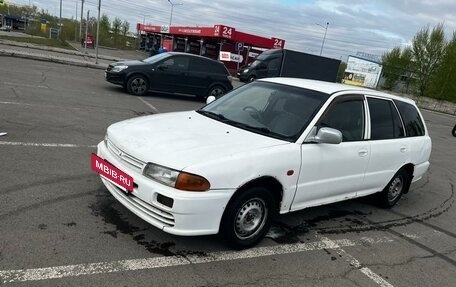 Mitsubishi Libero I рестайлинг, 2001 год, 160 000 рублей, 4 фотография