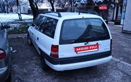 Opel Astra F, 1996 год, 350 000 рублей, 3 фотография